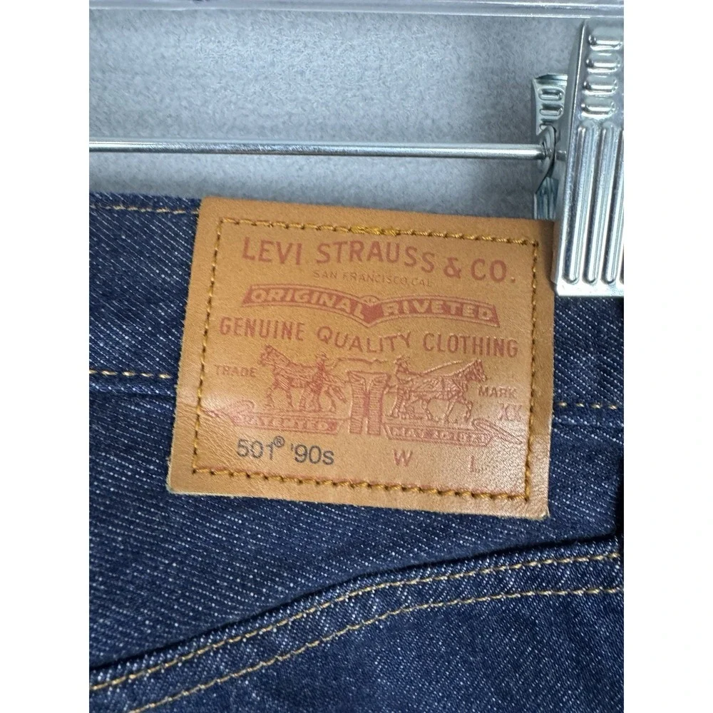 Levis Premium 501 Selvedge Denim Jeans Mens 26x36 (fits 30x35) Dark Wash Blue